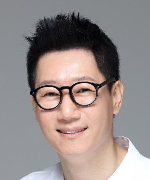 Ji Suk Jin