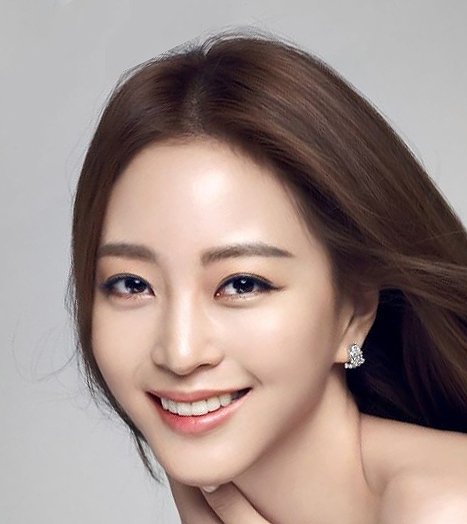 Han Ye Seul