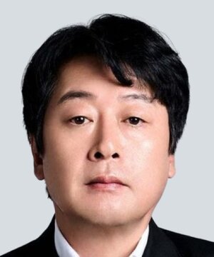 Kim Yoon Seok