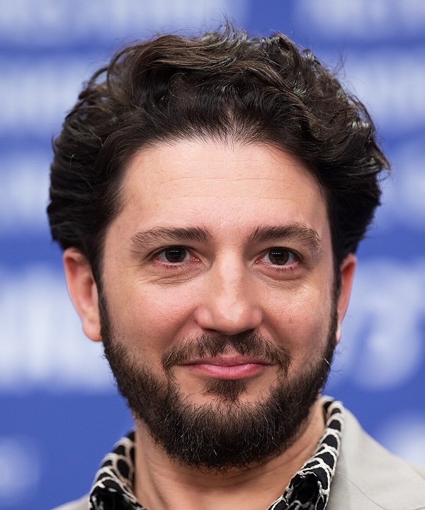 John Magaro