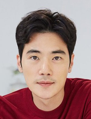 Kim Kang Woo