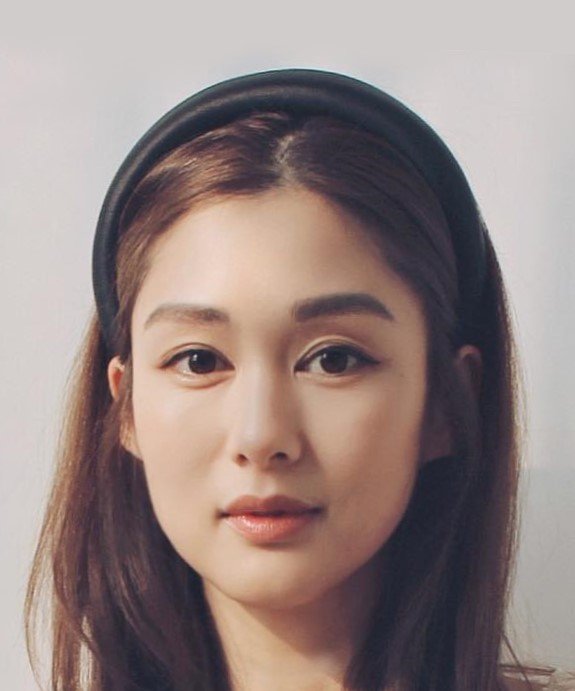 Eliza Sam